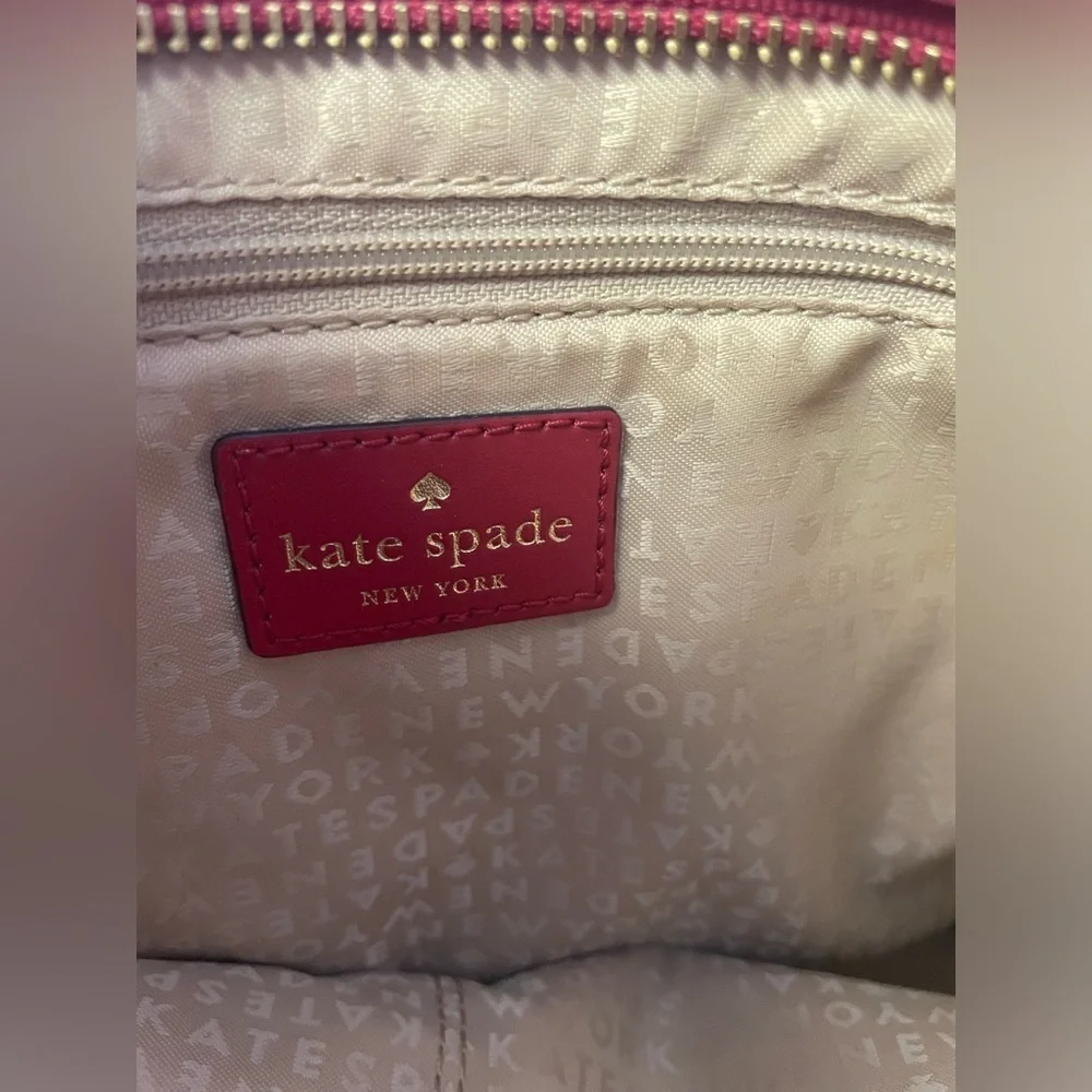 “Host Pick”KATE SPADE NEW YORK Tote Red